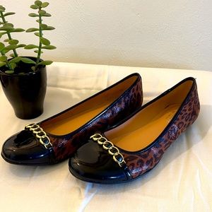 🥿NWOT Naturalizer Brown & Black Flats - 8W